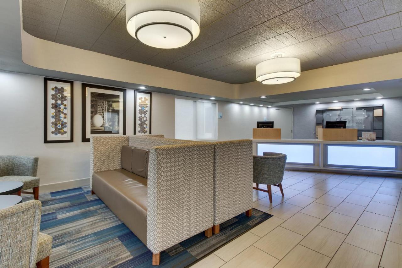 Holiday Inn Express Pittston - Scranton Airport By Ihg Zewnętrze zdjęcie
